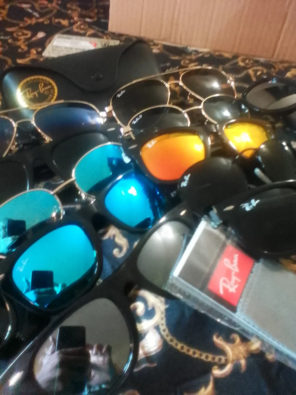 Statistics!!Gold Frame Sunglasses with Black Lenses, Statistics!!
